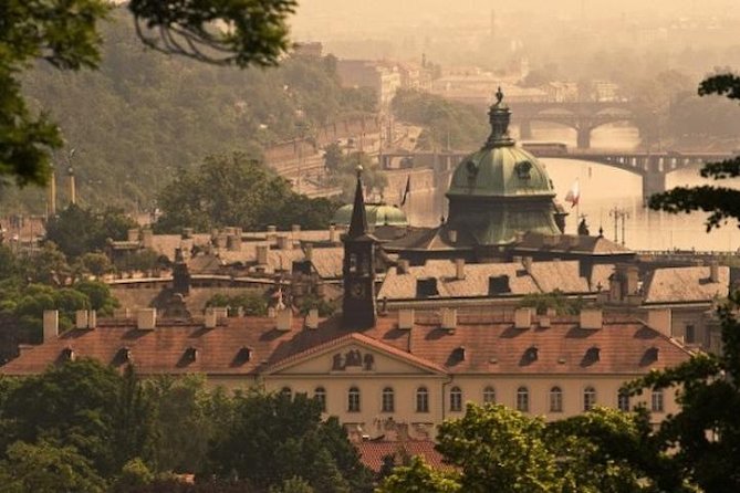 Private Prague Castle and Castle District Tour - Your 3-hour walk: Prague Castle to the Black Tower