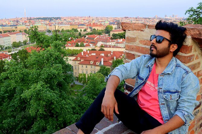 Private Prague Photoshoot for Individuals, Couples and Families - Prague Castle (non-ticketed areas): big views, less ticket hassle