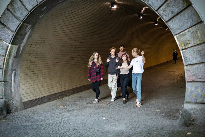 Private Prague Walk with Your Local Buddy - Old Town Hall and the Astronomical Clock: how to read it without the scramble
