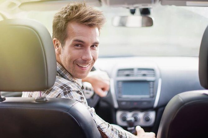 Private Scenic Transfer from Prague to Munich with 4h of Sightseeing - The little comfort details that matter on route