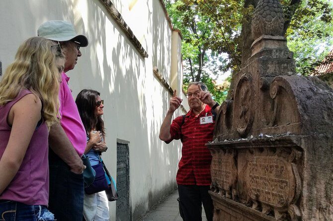 Private Stories of Jewish Prague Walking Tour - A private 3-hour Jewish Quarter walk led by a historian guide