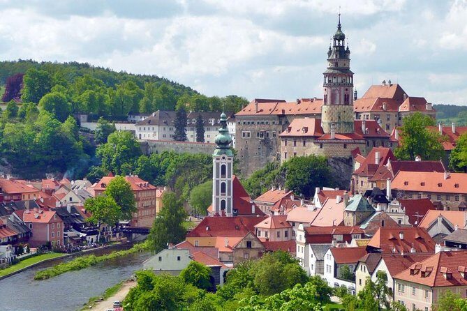 Private Tour: Cesky Krumlov Day Trip from Prague - Historic Center Walking Tour: Old Town Square, Plague Column, and Cobblestones