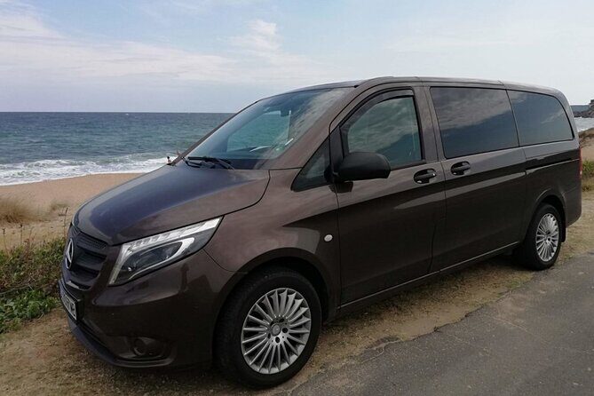 Private Transfer from Prague Airport to Prague City Hotels 1 - 7 pax - Why This Prague Transfer Works When You Want Calm, Not Chaos