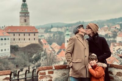 Private UNESCO Český Krumlov Trip from Prague with Local Guide - Getting there in comfort: private pickup, air-conditioning, and Wi‑Fi