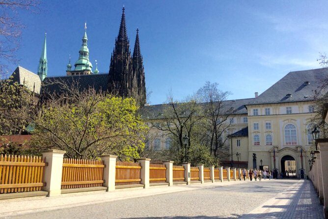 Private Walking Tour in Prague: Prague Castle Exterior with Little Quarter and Old Town with Jewish Quarter - Prague Castle to Old Town: Why This Route Works