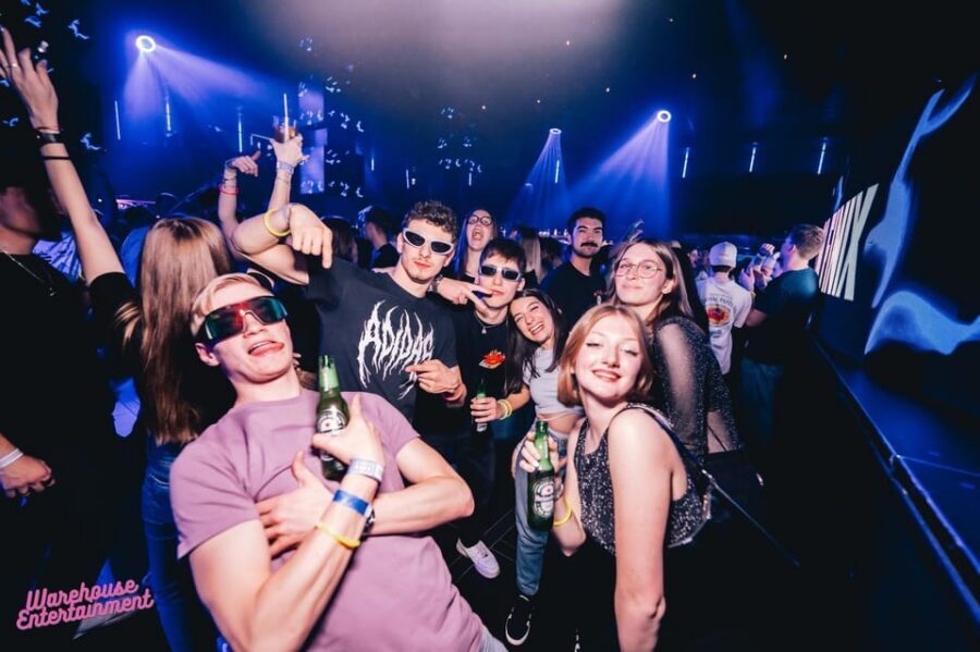 Pub Crawl with Shots and Night Club I Prague - Guide quality: what the best nights have in common