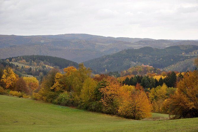 PUNKVA CAVES, ABYSS and PERNSTEJN CASTLE =only from Apr to Sep - Quick hits before you go