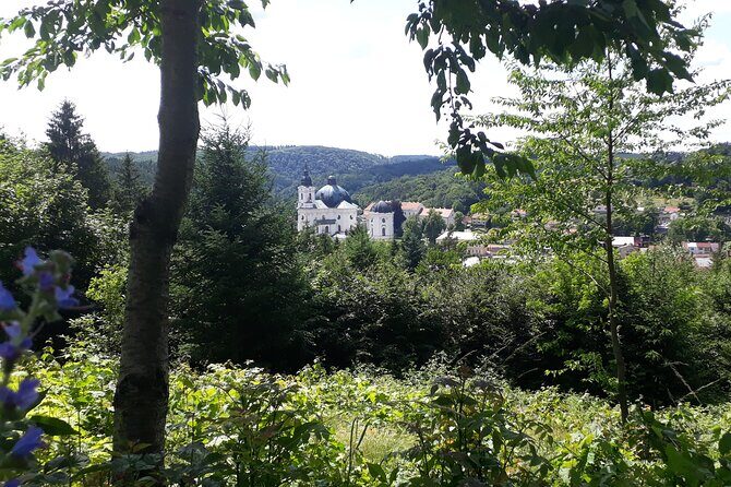 PUNKVA CAVES, ABYSS and PERNSTEJN CASTLE =only from Apr to Sep - What this day feels like: walking, timing, and clothing