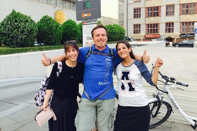 Radtour durch Prag auf Deutsch - A German-Led Bike Ride That Fits Prague’s Tight Timeline