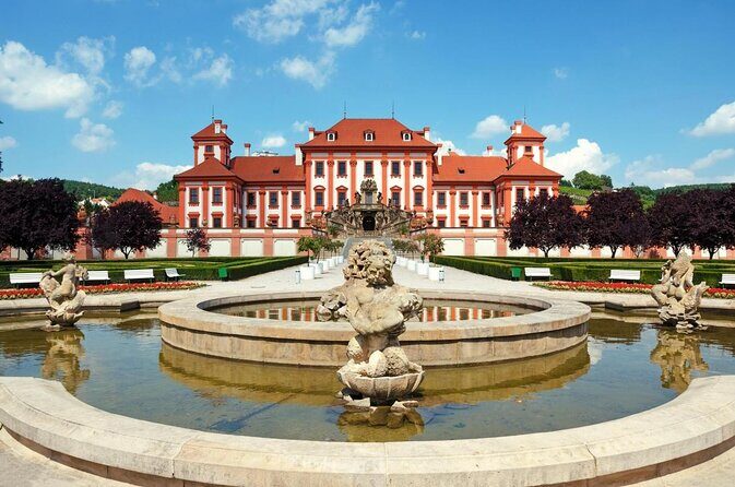 River & Park Bike Tour to Troja Chateau (Private small groups) - Key things to know before you go