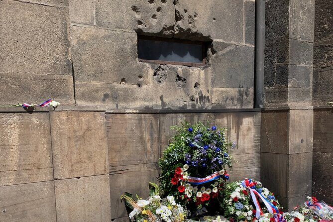 Second World War & Communism (Tip-based 3 hour tour) - Old Town Square and the Prague Uprising: how WWII ending shaped Communism
