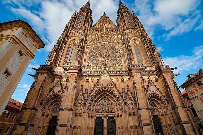 Self-Guided Audio Tour - Prague Castle District - St. Vitus Cathedral: Gothic first, then details