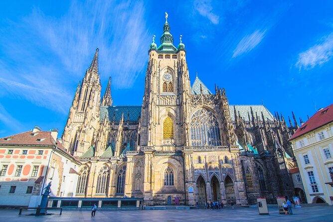 Self-Guided Audio Tour - Prague Castle District - The Black Tower: small stop, specific interior clue