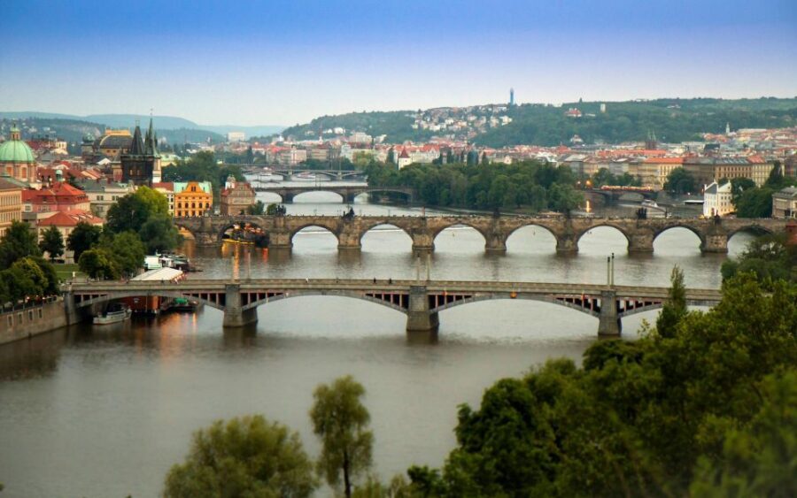 Self-Guided City Bike Tours - Who should book this Prague bike tour