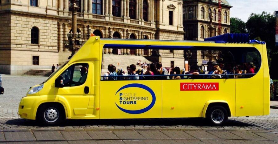 Short city tour by bus - 1 hour - Old Town Square: A Crash Course in Architecture and Big Landmarks