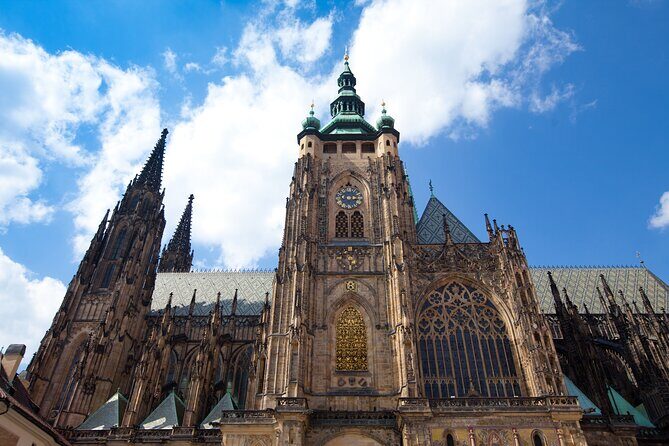 Small-Group Half-Day Prague Walking Tour - What you’ll learn: Prague’s story tied to now