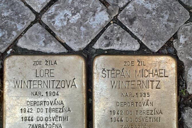 Small-Group Tour through the History of Jewish Prague - Practical tips for getting the most out of each stop