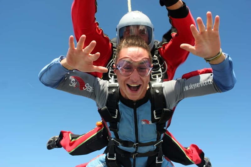 Tandem Skydiving Adventure in Prague - Practical Rules That Affect Your Eligibility