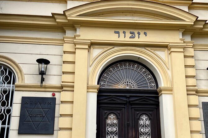 Terezin In-Depth Holocaust Tour From Prague's Center (max 7 pax) - Terezín Memorial: the 4-hour core stop