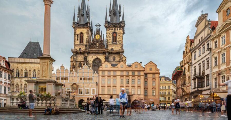 The Royal road, walking tour in french - Malé Náměstí and Mariánské náměstí: quick stops that change your sense of the city