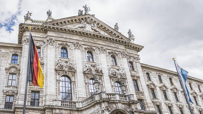 Transfer from Prague to Munich: Private with a 2 Hour Stop - English-speaking driver: local insight without the full guide experience