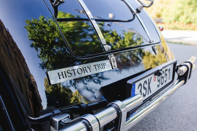 Vintage Cars Prague - Grand City Tour 150min / 1-6 pers. 2,5hrs - The 2.5-hour loop: from the Astronomical Clock to Velvet Revolution