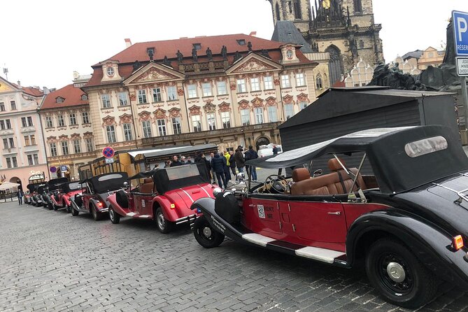 Vintage Cars Prague - Grand City Tour 150min / 1-6 pers. 2,5hrs - The gold roof building, the gunpowder storage place, and the National Museum