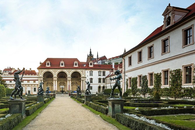VIP Private tour Prague: Castle, Lunch, Beer, Boat - Old Town (Stare Mesto): Meet the Area Where Prague Performs