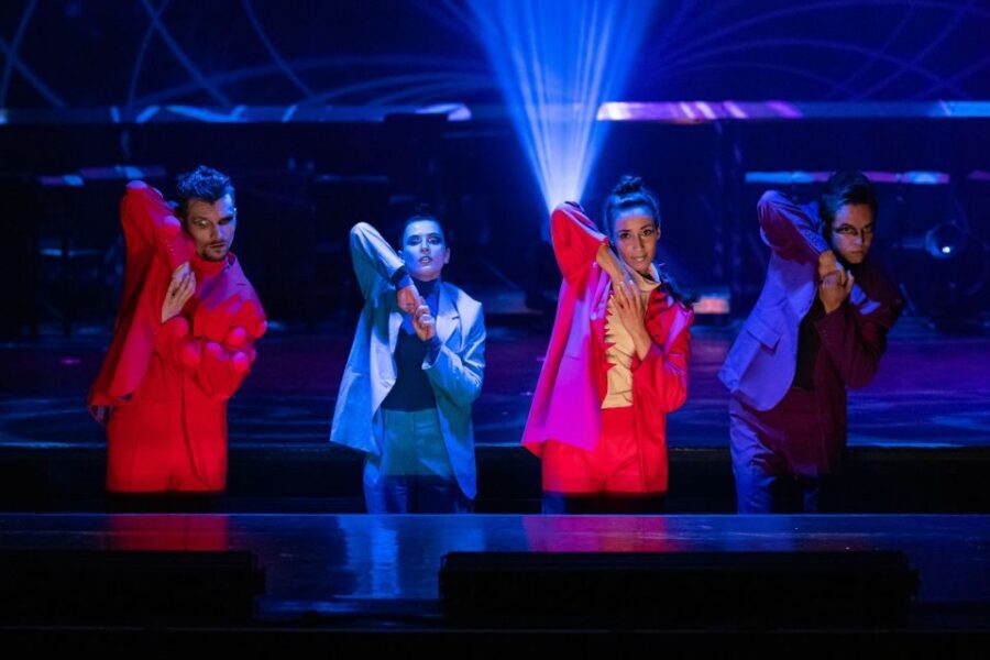 Vivaldianno The Show in Theatre Hybernia - Your seat and comfort: smoke effects, leg space, and rules that keep the show smooth