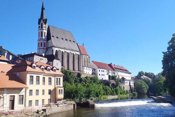 Walking private guided tour in Cesky Krumlov with local certified guide - Price and value: is it worth $229.75 per group?