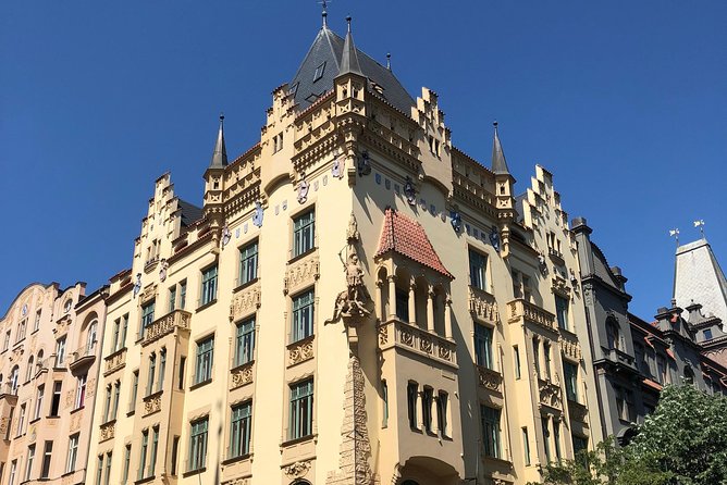 Welcome to Prague - Private Tour with Licensed Guide - The coronation route and courtyards: seeing Prague beyond the main street